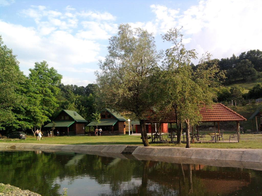 Holiday Homes Biser Lopatnice Lopatnica Exterior foto